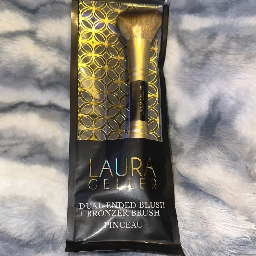Laura Geller Dual Ended Blush + Bronzer Brush - NEW